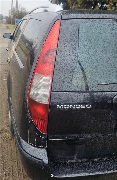 Ford Mondeo Mk3 Hátsó lámpa kombi  2. kép