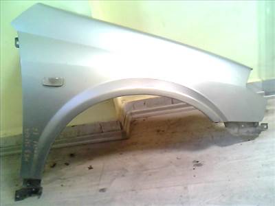 NISSAN PRIMERA P12 2001-2007 Jobb első sárvédő