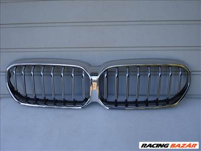BMW 5-ös G30 G31 LCI Hűtődíszrács Gyári 5113185178 2020-tól Hibátlan