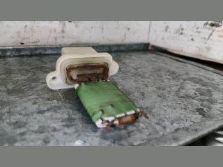 Ford Focus Mk2 Előtét Ellenállás Fűtőmotor *106832*