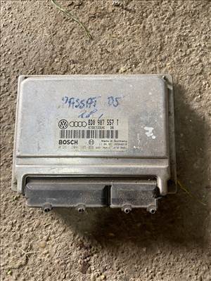 Volkswagen Passat B5 1.8-5V-Turbo motorvezérlő elektronika  8d0907557t