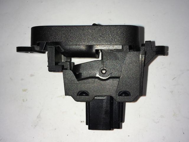 VOLVO V50 Ablakemelő Kapcsoló (Pozíciófüggetlen) 5. kép