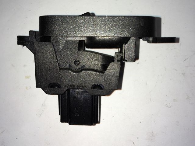 VOLVO V50 Ablakemelő Kapcsoló (Pozíciófüggetlen) 6. kép