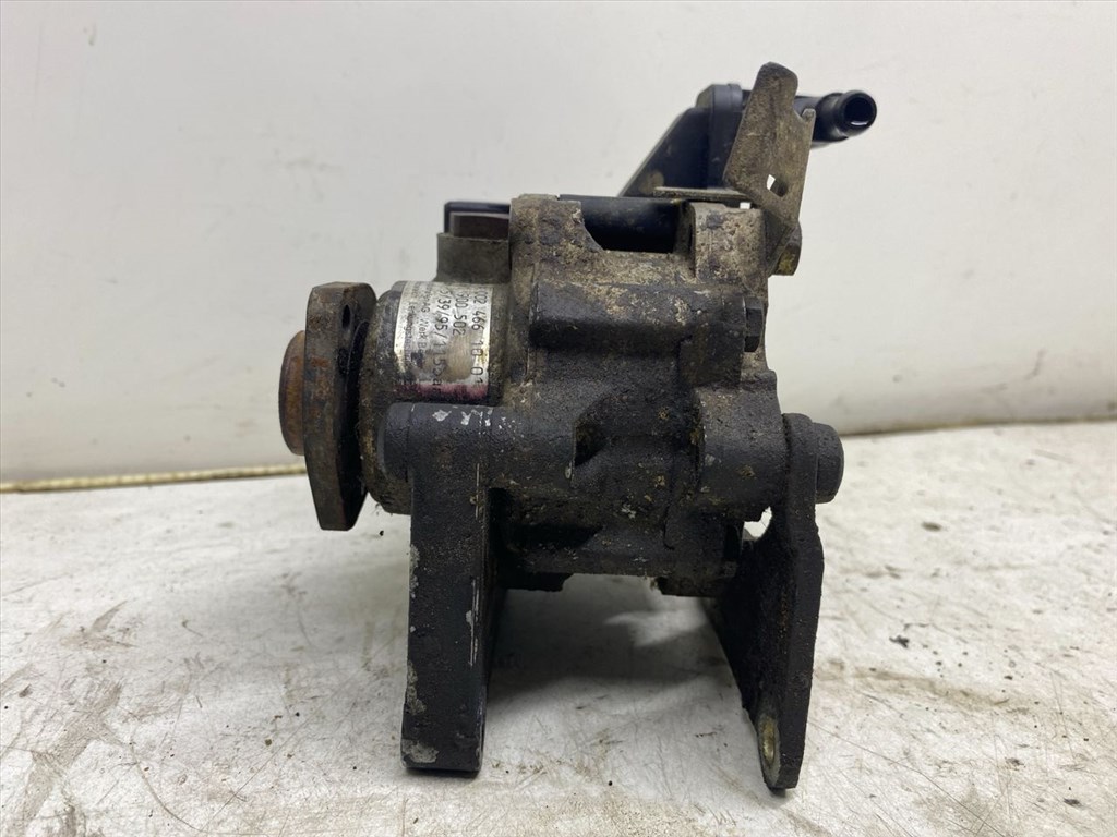 MERCEDES-BENZ C-CLASS (W202) C 220 D (202.121) Kormányszervó Motor (Hidraulikus) #34339# A0024661001 6. kép