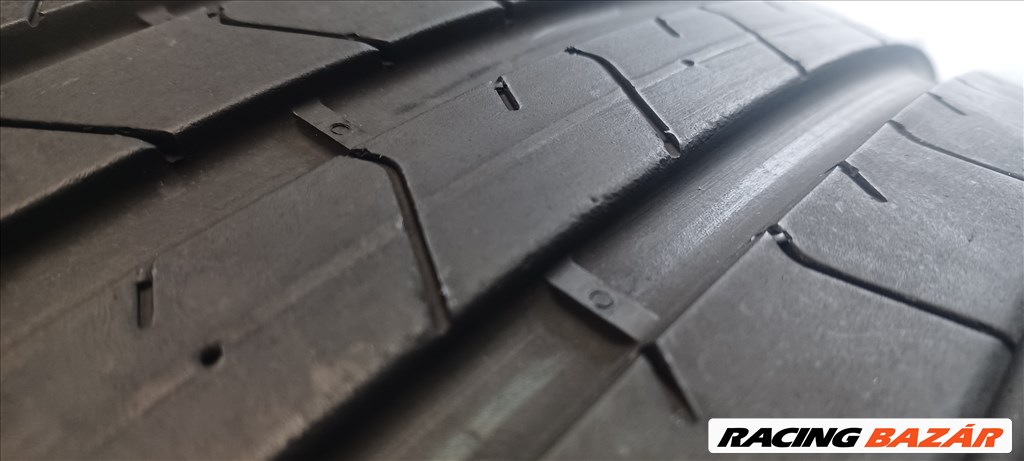 Pirelli Pzero Elect MO 235/45 R20 nyári gumik 85e./4db 2. kép