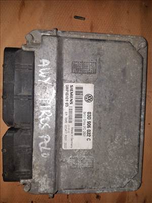 Volkswagen Polo 9N Motorvezérlő / ECU Szett 03D 906 032 C