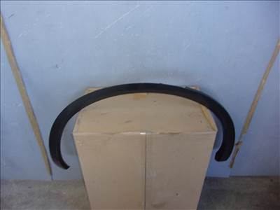 AUDI Q5 80A jobb hátsó sárvédő ív 2017- 80A853818A