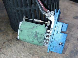 Opel Vectra B Előtét Ellenállás Fűtőmotor *122172*