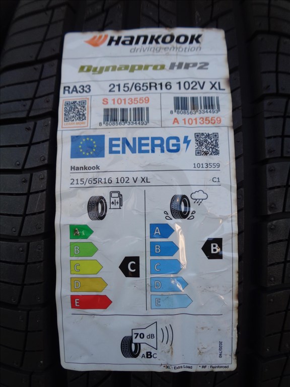 Új Hankook 215/65R16 nyári gumi garnitúra 2022-es gyártású eladó.  3. kép