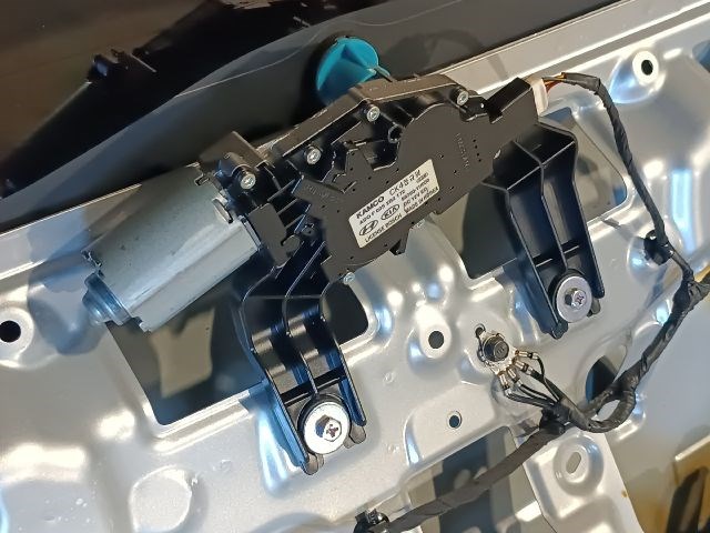 KIA CEED Csomagtérajtó (Részeivel) 7. kép