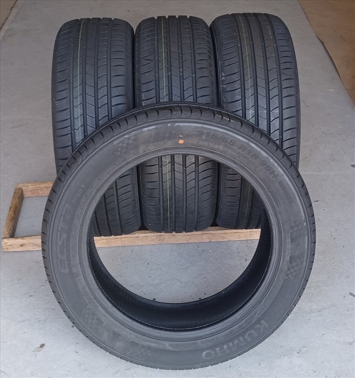  Új Kumho Ecsta 215/55 R18 nyári gumik 100e./4db 3. kép