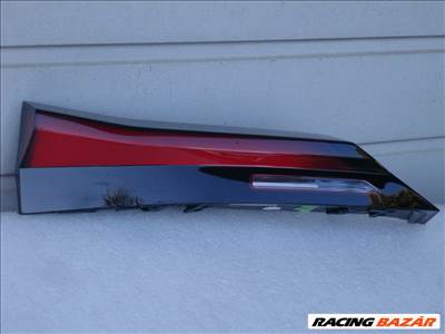 BMW X1 U11 Jobb hátsó Led lámpa 703862000F 2022-től