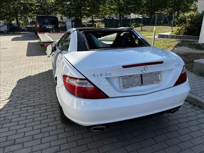 Mercedes SLK-osztály (R172) bontott alkatrészei