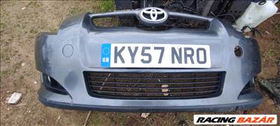 Toyota Auris (E150) Első lökhárító 