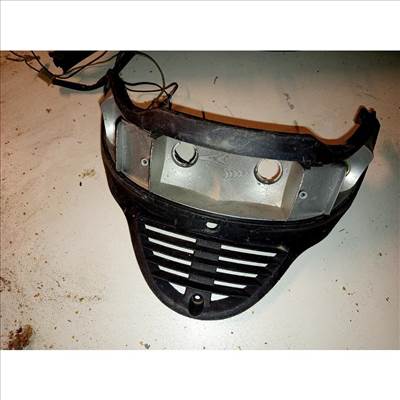 Suzuki AN125 CF42A 1995-2000  Hátsó lámpa aljzat Rücklicht rear lamp