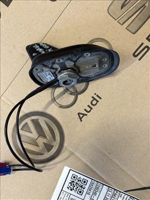 Volkswagen Touareg II antenna átalakító adapter 