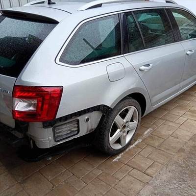 Skoda Octavia III Hátsó lámpa eladó