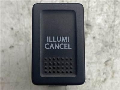 SUZUKI SWIFT III Kapcsoló (Magában)