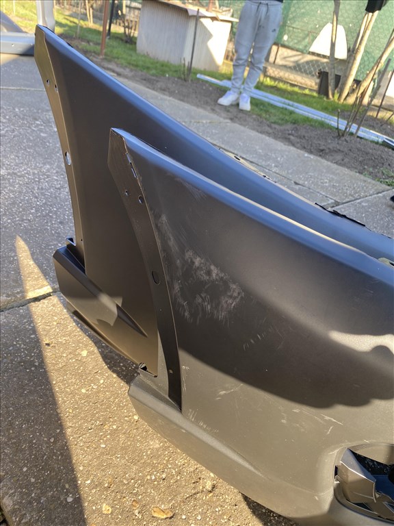 Ford Transit Mk8 Transit mk8 első lökhárító  4. kép