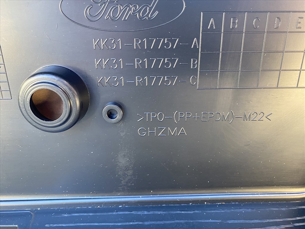 Ford Transit Mk8 Transit mk8 első lökhárító  7. kép