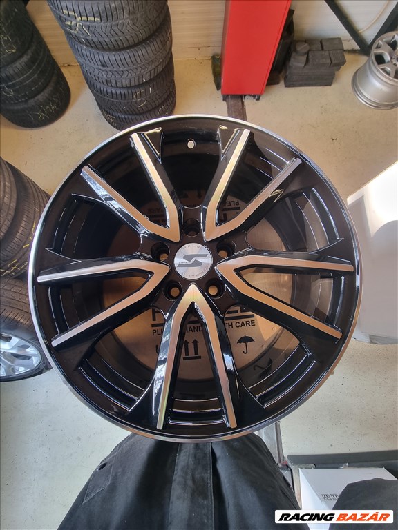  5x108 lyukosztású 7,5JJ 18" új Silverline alufelni 1. kép