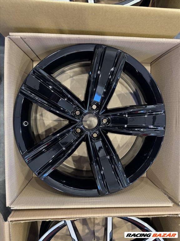 R19 Original Volkwagen 7J ET43 - 5NA 601 025Q 5NA601025Q 2db felni 1. kép