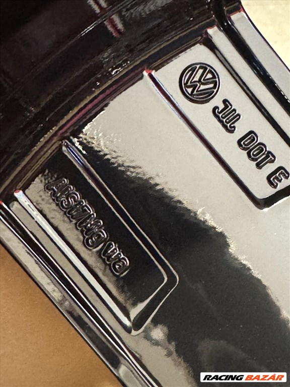 R19 Original Volkwagen 7J ET43 - 5NA 601 025Q 5NA601025Q 2db felni 5. kép
