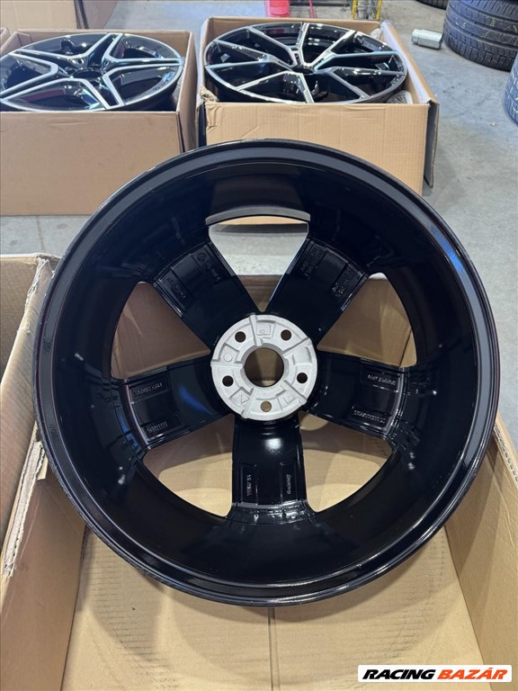 R19 Original Volkwagen 7J ET43 - 5NA 601 025Q 5NA601025Q 2db felni 8. kép