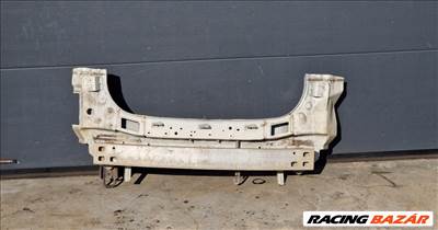 Mitsubishi Outlander II, Mitsubishi Outlander III, Mitsubishi Outlander IV Hátfal