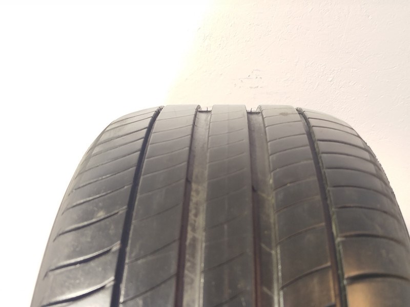 Michelin Primacy 3 235/50 R17  1. kép