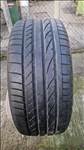  245/4518" használt Bridgestone nyári gumi gumi