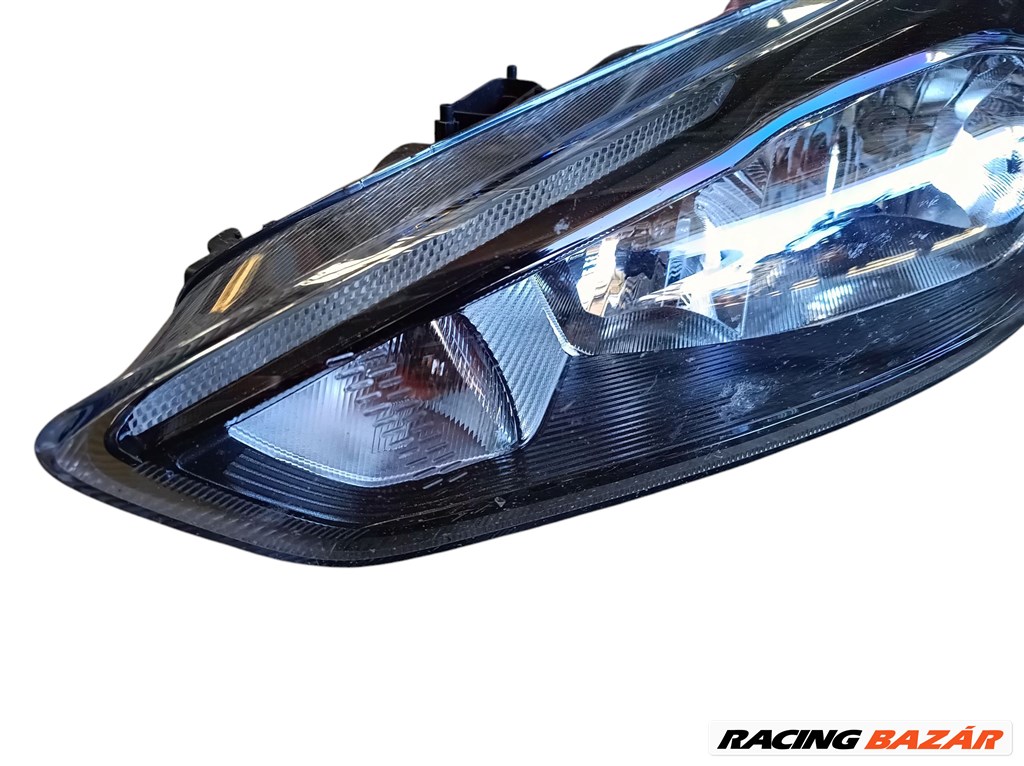 Ford Focus Mk3 Bal fényszóró  2. kép