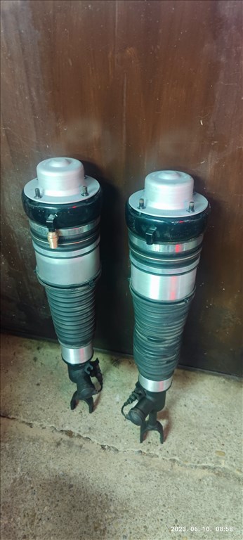 Légrugó kompresszor, légrugó felújítás.Mercedes,Audi,Porsche Légrugó kompresszor,légrugó javítás 7. kép