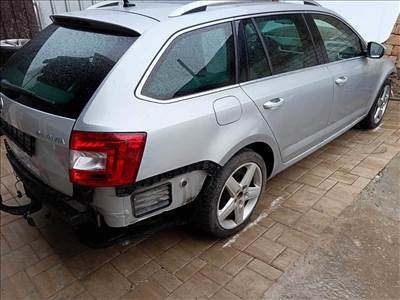 Skoda Octavia III Jobb hátsó LA7W ajtó eladó