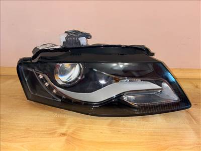 Audi A4 (B8 - 8K) B8 - 8K jobb első lámpa, fényszóró  8k0941004p