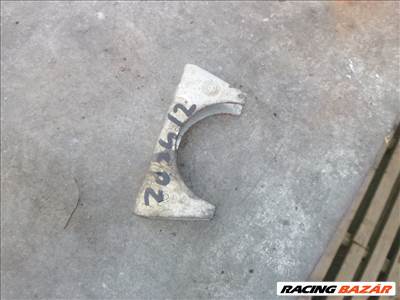 Skoda Octavia I  2000    1,6   SR    kipufogó bilincs 