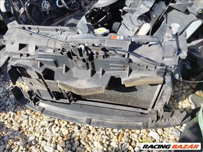 Mazda 2 (DY) komplett homlokfal hűtőkkel eladó 