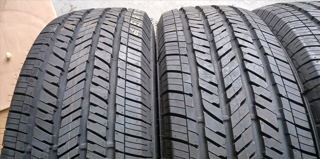 Új Bridgestone Dueler 255/70 R18 nyári gumik 110e./4db 6. kép