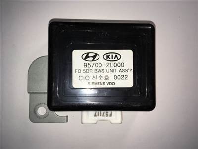 HYUNDAI I30 Tolatóradar Elektronika