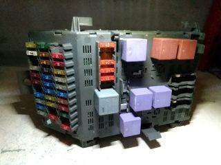 Renault Laguna I Biztosítéktábla Motortér *50087*