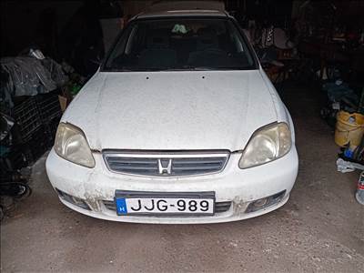 Honda Civic VI bontott alkatrészei vagy egyben bontásra eladó