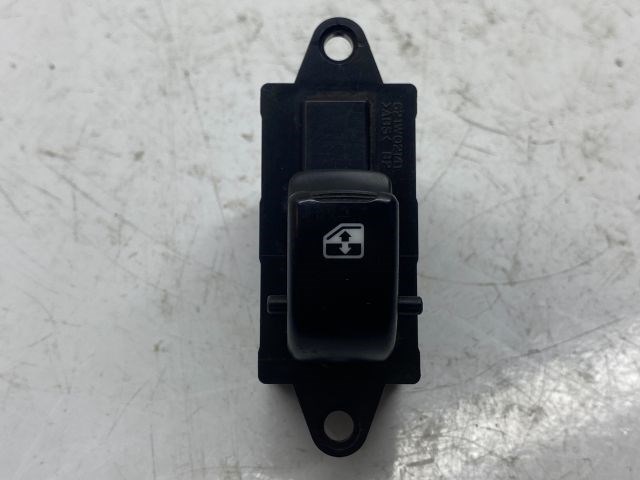 CHEVROLET TACUMA Jobb hátsó Ablakemelő Kapcsoló 1. kép
