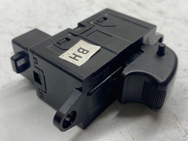 CHEVROLET TACUMA Jobb hátsó Ablakemelő Kapcsoló 6. kép