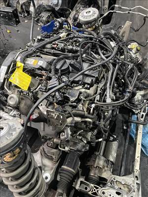 BMW 5-ös sorozat G30/G31 B48B20A motor 