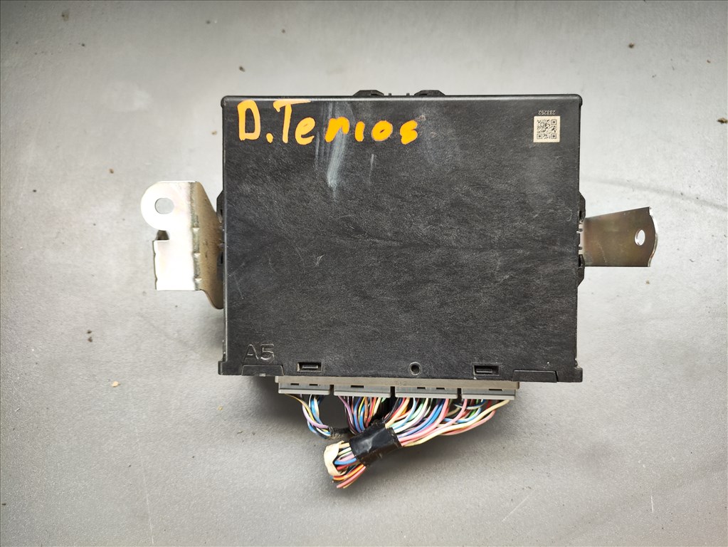 Daihatsu Terios (2nd gen) 1.5 4WD motorvezérlő elektronika  89560b4030 89560b4392 2. kép