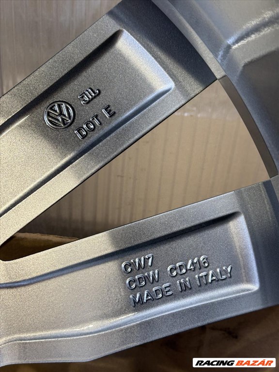 R20 Original Volkswagen 8J ET41 - 5NA 601 025H 5NA601025H 1db felni 3. kép