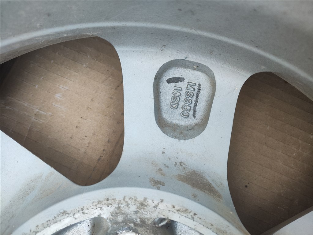 Daihatsu Terios (2nd gen) pótkerék  9. kép