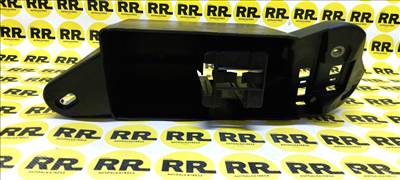 Mercedes CLA 180 C177 Akkumulátor burkolat a2465402403