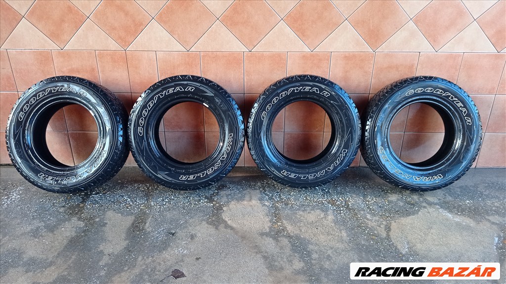 GOODYEAR WRANGLER 17" NÈGYÈVSZAKOS 245/75R17 GUMIK OLCSÓN!!! 1. kép