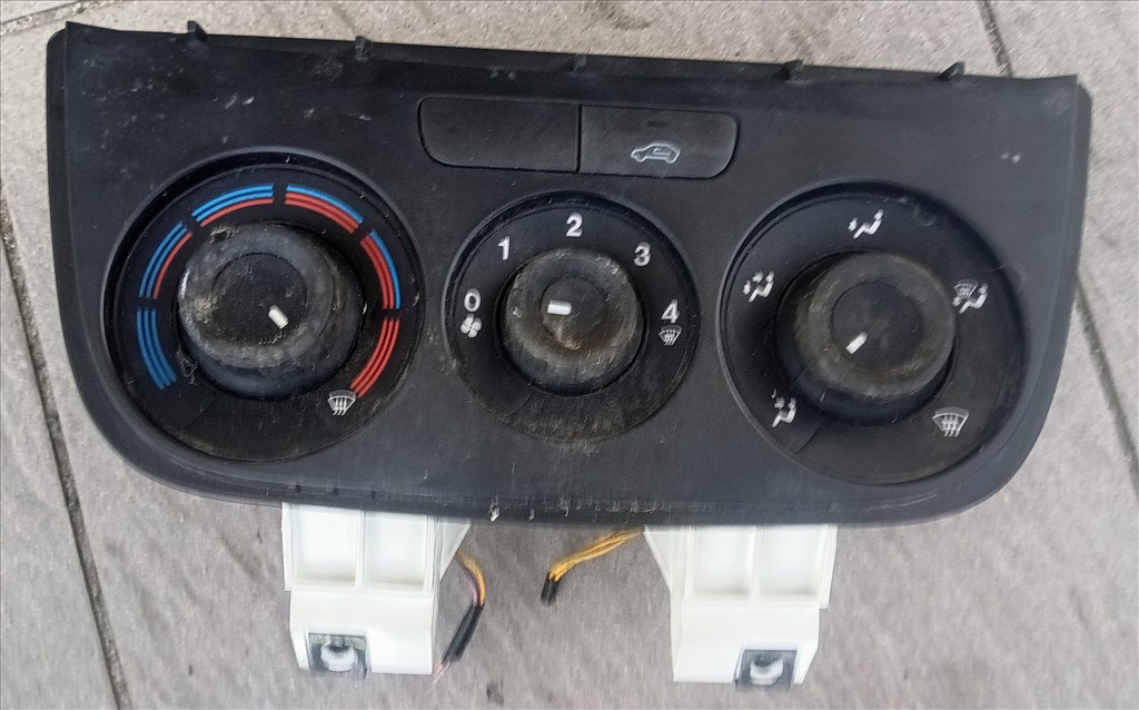 Opel Combo D, Fiat Doblo II fűtés kapcsoló 1. kép